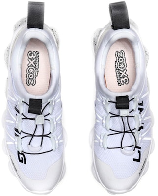 李寧 減震防滑 低筒 跑步鞋 白色 Shop 李寧 減震防滑 低筒 跑步鞋 白色