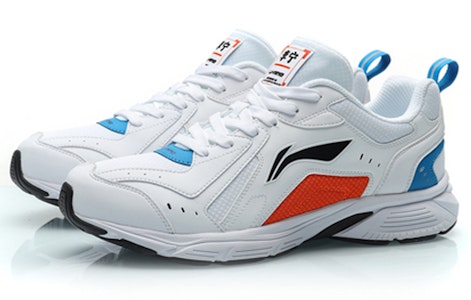 Li-Ning Running Low 'Putih' ARHP113-5 Lookbook Li-Ning Running Low 'Putih' ARHP113-5