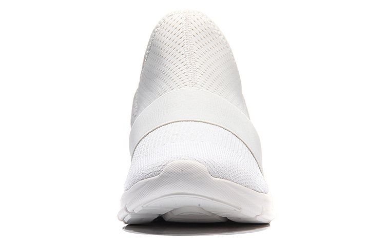 Lookbook 李宁跑鞋‘白色’ AGLM083-1