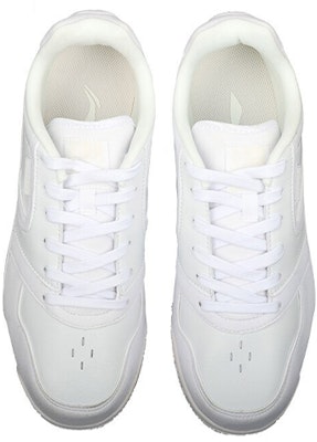 LiNing李寧 防滑耐磨跑步鞋 白色 男女通用 Lookbook LiNing李寧 防滑耐磨跑步鞋 白色 男女通用