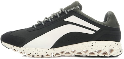 李宁跑鞋低帮款 '黑白' ALTJ023-1 Buy 李宁跑鞋低帮款 '黑白' ALTJ023-1