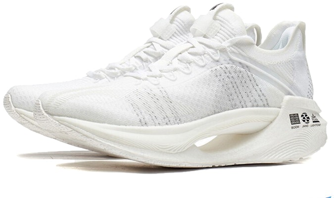 Li-Ning Jue Ying Essential 'White' ARHR125-1 Lookbook Li-Ning Jue Ying Essential 'White' ARHR125-1