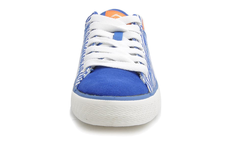 Shop LiNing李寧 舒適防滑板鞋 藍白