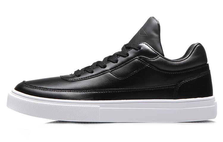 Buy Li-Ning Sepatu Skate 'Kulit Hitam Putih' AGCM165-2
