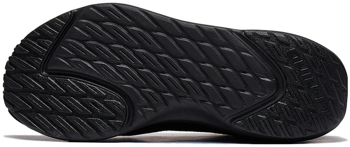 Li-Ning Soft Go Element 'Hitam Perak' AGLT179-4 Purchase Li-Ning Soft Go Element 'Hitam Perak' AGLT179-4