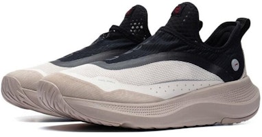 LiNing李寧 Soft Go 防滑耐磨透氣 低筒 運動休閒鞋 男款 灰黑 Lookbook LiNing李寧 Soft Go 防滑耐磨透氣 低筒 運動休閒鞋 男款 灰黑