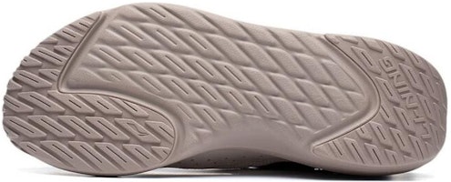 LiNing李寧 Soft Go 防滑耐磨透氣 低筒 運動休閒鞋 男款 灰黑 Purchase LiNing李寧 Soft Go 防滑耐磨透氣 低筒 運動休閒鞋 男款 灰黑