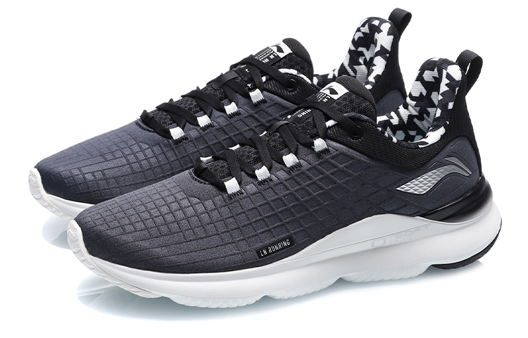 Lookbook 李寧ソフトプラス「コールドタンブラック」 ARHQ149-3