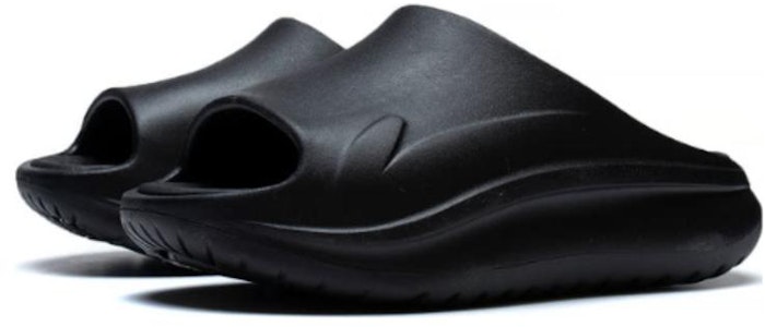 Li-Ning Selipar Lembut 'Core Black' AGAT017-1 Lookbook Li-Ning Selipar Lembut 'Core Black' AGAT017-1