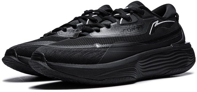 Li-Ning Lembut Hangat 'Hitam' AGLT121-6 Lookbook Li-Ning Lembut Hangat 'Hitam' AGLT121-6