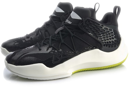 Li-Ning Sonic 8 Team Mid 'Hitam' ABPQ011-2 Lookbook Li-Ning Sonic 8 Team Mid 'Hitam' ABPQ011-2