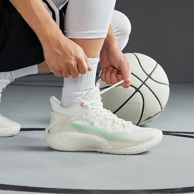 Li-Ning Sonic 9 Low 'Milk White' ABAR039-5 Sizing Li-Ning Sonic 9 Low 'Milk White' ABAR039-5