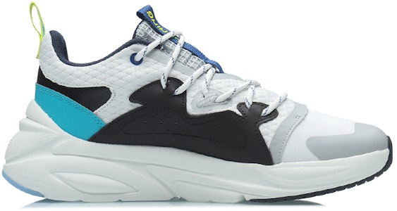 Li-Ning Spark 'Putih Hitam' AGLR015-1 Order Li-Ning Spark 'Putih Hitam' AGLR015-1