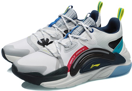 Li-Ning Spark 'Putih Hitam' AGLR015-1 Lookbook Li-Ning Spark 'Putih Hitam' AGLR015-1