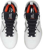 Li-Ning Kecepatan Performa 'Putih Hitam' ABPQ047-3 Purchase Li-Ning Kecepatan Performa 'Putih Hitam' ABPQ047-3