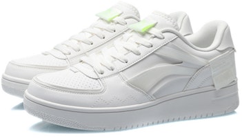 Li-Ning Sukan Santai 'Triple White' AGCQ307-5 Lookbook Li-Ning Sukan Santai 'Triple White' AGCQ307-5