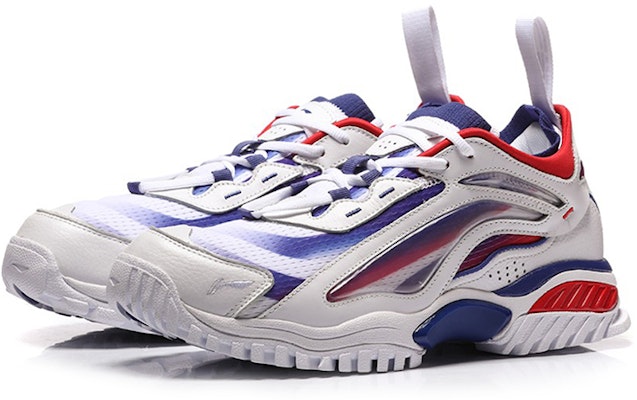 李寧スタイリッシュシューズ「白ロイヤルレッド」 AGLN235-2 Lookbook 李寧スタイリッシュシューズ「白ロイヤルレッド」 AGLN235-2