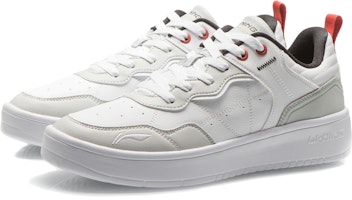 LiNing李寧 舒適透氣 防滑耐磨 低筒 板鞋 白淺灰 Lookbook LiNing李寧 舒適透氣 防滑耐磨 低筒 板鞋 白淺灰