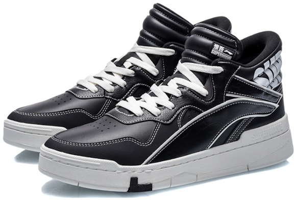 Li-Ning Superwave Mid 'Hitam' AGCQ179-5 Lookbook Li-Ning Superwave Mid 'Hitam' AGCQ179-5
