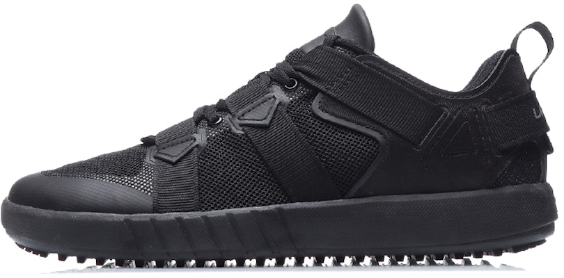 李宁黑色低帮越野跑鞋 AHLR005-3 Buy 李宁黑色低帮越野跑鞋 AHLR005-3