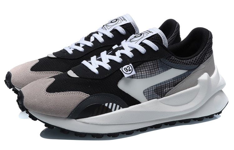 Lookbook Li-Ning Universe Premium 'Hitam Abu-abu' AGCR039-4