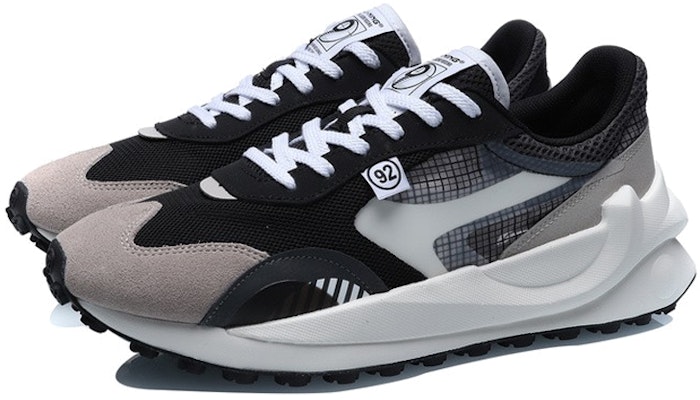 Li-Ning Universe Premium 'Hitam Abu-abu' AGCR039-4 Lookbook Li-Ning Universe Premium 'Hitam Abu-abu' AGCR039-4