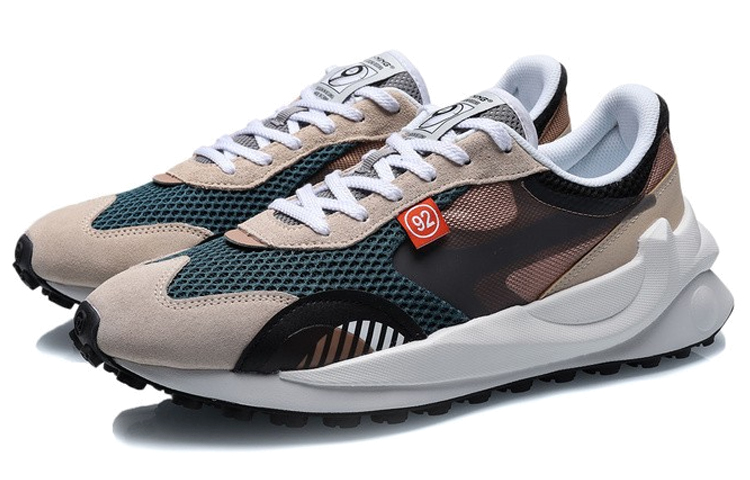 Lookbook Li-Ning Universe Premium Low 'Hitam Coklat Abu-Abu' AGCR039-2