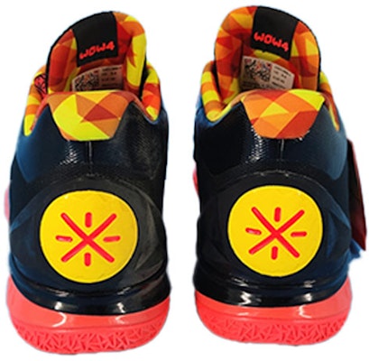 Li-Ning Way Of Wade 4 '200000' ABAL069-1 Purchase Li-Ning Way Of Wade 4 '200000' ABAL069-1