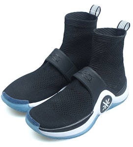 李寧 韦德之道6 耐磨透氣 高筒籃球鞋 黑白藍 Lookbook 李寧 韦德之道6 耐磨透氣 高筒籃球鞋 黑白藍