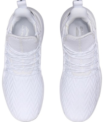 LiNing李寧 奔襲 奔襲 低筒 籃球鞋 男款 純白 Shop LiNing李寧 奔襲 奔襲 低筒 籃球鞋 男款 純白