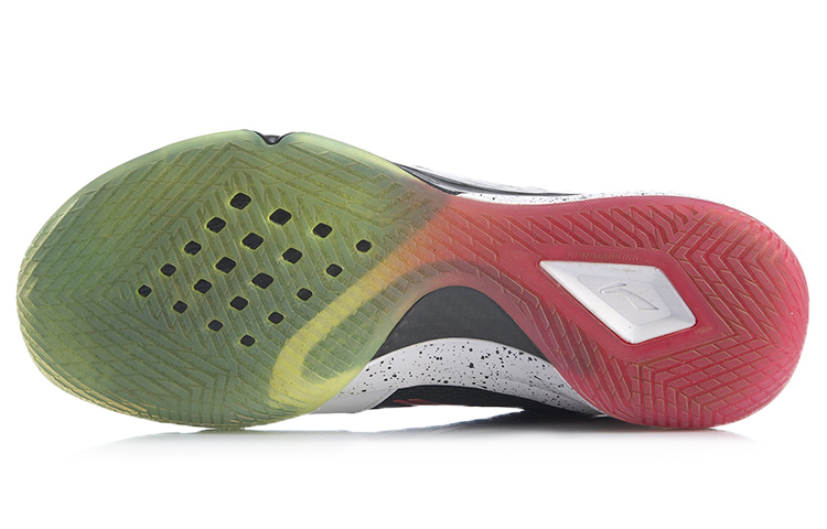 Purchase Li-Ning Way of Wade 'Putih Hitam' AYAP013-6