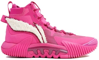 Disney/迪士尼 x LiNing李寧 反伍2 迪士尼聯名款 草莓熊 耐磨防滑 高筒 實戰籃球鞋 男款 草莓熊粉 Lookbook Disney/迪士尼 x LiNing李寧 反伍2 迪士尼聯名款 草莓熊 耐磨防滑 高筒 實戰籃球鞋 男款 草莓熊粉