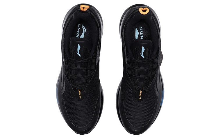 Shop LiNing李寧 星耀盾防震防滑輕便 低筒 跑步鞋 男款 純黑