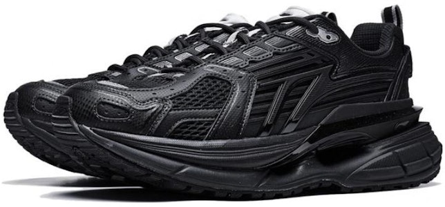 李宁 羿星 5 防滑耐磨 低帮 运动休閒鞋 男款 黑色 Lookbook 李宁 羿星 5 防滑耐磨 低帮 运动休閒鞋 男款 黑色