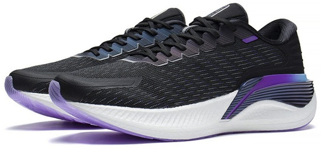 李宁 越影2.0 pro 䨻丝 透氣輕便 低幫 跑步鞋 男款 黑色 Lookbook 李宁 越影2.0 pro 䨻丝 透氣輕便 低幫 跑步鞋 男款 黑色