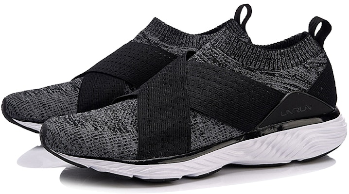 Li-Ning YUN WU 'Hitam Putih' ARHN061-4 Lookbook Li-Ning YUN WU 'Hitam Putih' ARHN061-4