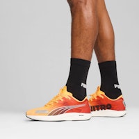 Sepatu Lari Liberate Nitro 2 310485-01 Order Sepatu Lari Liberate Nitro 2 310485-01