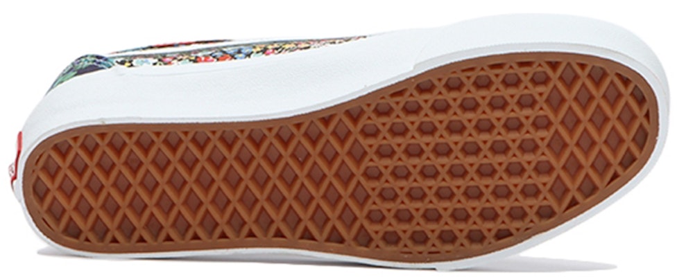 Liberty Fabric x Vans 黑色旧款拼布花卉版篮球鞋 VN0A54F44TR Purchase Liberty Fabric x Vans 黑色旧款拼布花卉版篮球鞋 VN0A54F44TR