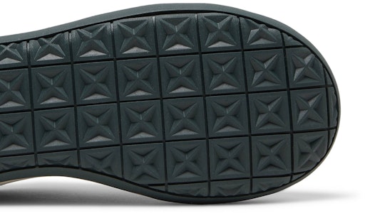 (W) 伦敦自由 x 彪马Suede Mayu '花卉' 382191-01 Purchase (W) 伦敦自由 x 彪马Suede Mayu '花卉' 382191-01