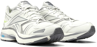 Liful x Reebok Premier Road Plus 6 'Chalk Reflective' Sepatu Pria H02553 Lookbook Liful x Reebok Premier Road Plus 6 'Chalk Reflective' Sepatu Pria H02553
