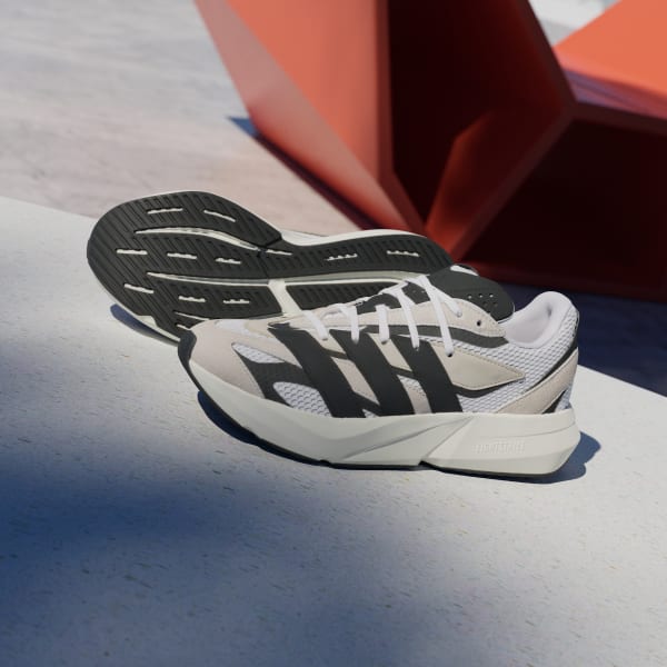 Shop Luz Blaze JH6944