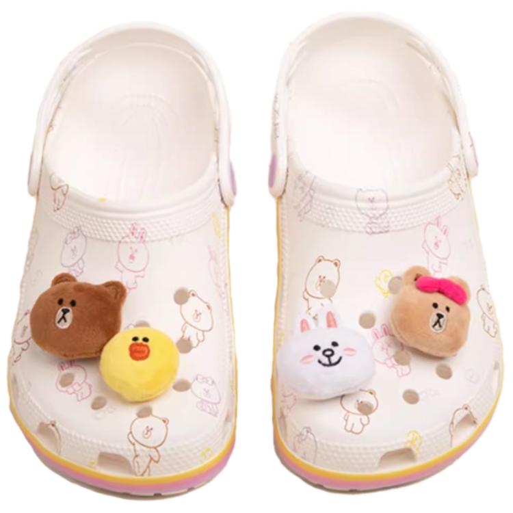 Lookbook Line Friends x Crocs Classic Clog 'Brown & Friends' Coklat & Teman-teman 209480-100