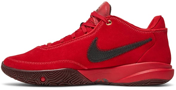 Liverpool F.C. x Nike LeBron 20 EP 'Merah' Sneakers DV1190-600 Lookbook Liverpool F.C. x Nike LeBron 20 EP 'Merah' Sneakers DV1190-600