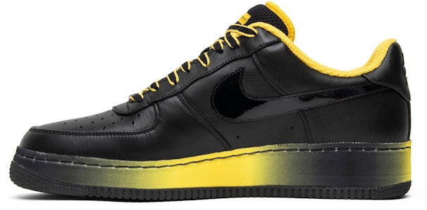 LIVESTRONG x Busy P x Nike Air Force 1 SPRM I/O '08 'Busy P' Lelaki Kasual. 378367-001 Lookbook LIVESTRONG x Busy P x Nike Air Force 1 SPRM I/O '08 'Busy P' Lelaki Kasual. 378367-001