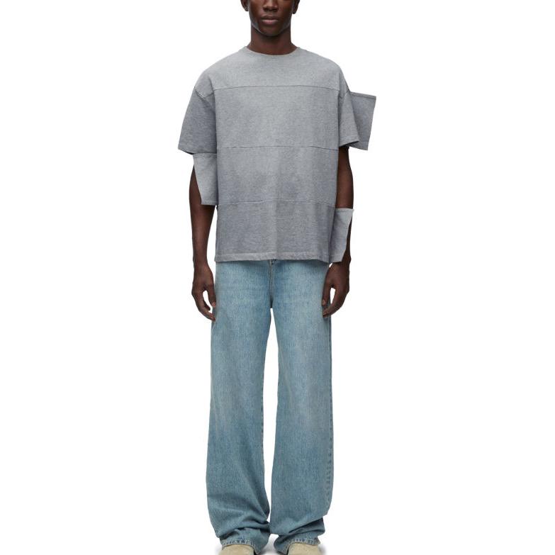 Lookbook LOEWE 灰色刺繡不對稱標誌短袖T恤。 H526Y22XB2-1440