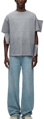 LOEWE 灰色刺繡不對稱標誌短袖T恤。 H526Y22XB2-1440 Lookbook LOEWE 灰色刺繡不對稱標誌短袖T恤。 H526Y22XB2-1440