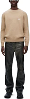 Lookbook LOEWE 米色純色圓領休閒長袖毛衣。 H526Y14KH1-8586