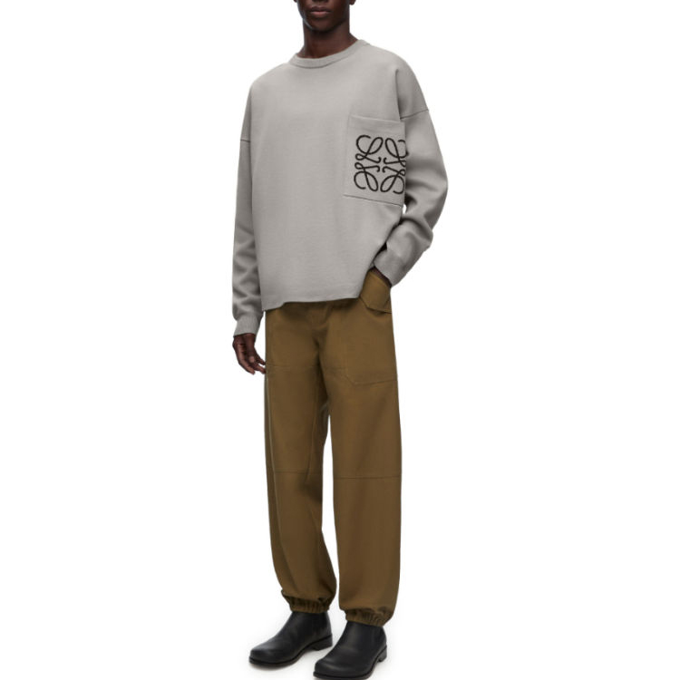 Purchase LOEWE Abu-Abu Sweater Rajut Logo Intarsia Lengan Panjang dengan Kantong H526Y14KDK-1527
