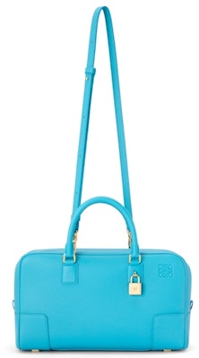 Beg Tangan LOEWE Amazona 28 Kulit Lembu Warna Biru Cyan lembut Lookbook Beg Tangan LOEWE Amazona 28 Kulit Lembu Warna Biru Cyan lembut