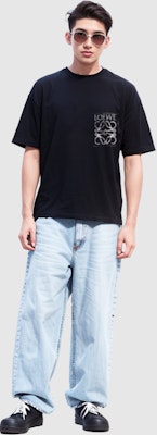 LOEWE Anagram FW22 刺繡標誌黑色短袖男士T恤。 H526Y22X25-1100 Shop LOEWE Anagram FW22 刺繡標誌黑色短袖男士T恤。 H526Y22X25-1100